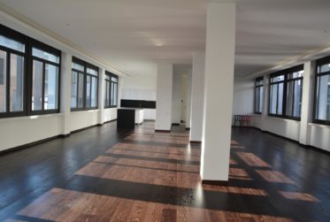 CENTRE-VILLE - LOFT D'EXCEPTION RÉNOVÉ DE 5 PIÈCES
