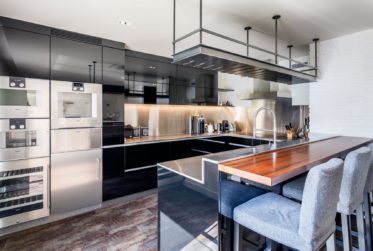 COLOGNY - MAGNIFIQUE APPARTEMENT DANS UN CADRE VERDOYANT