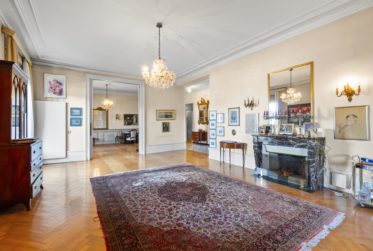 EAUX-VIVES - APPARTEMENT D'EXCEPTION AVEC VUE LAC