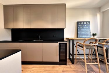 CHAMPEL - APPARTEMENT RÉNOVÉ DE 4 PIÈCES