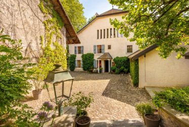 EN EXCLUSIVITÉ - COMMUGNY - PROPRIÉTÉ D’EXCEPTION DANS UN CADRE BUCOLIQUE