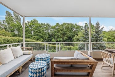 COLOGNY - MAGNIFIQUE APPARTEMENT 6 PIÈCES