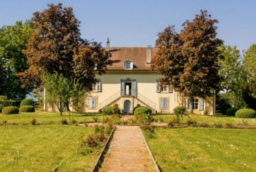 VANDŒUVRES - MAISON DE MAÎTRE SUR UNE GRANDE PARCELLE DE PLUS DE 10'000 M2