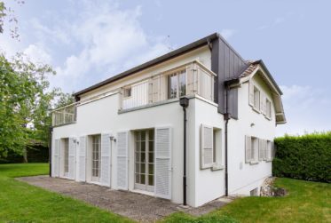 VÉSENAZ - CHARMANTE VILLA FAMILIALE