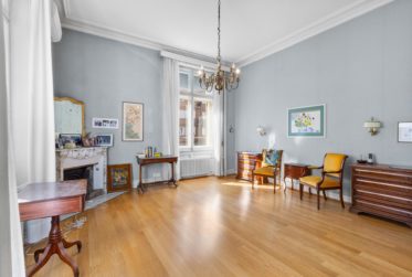 EAUX-VIVES - APPARTEMENT D'EXCEPTION AVEC VUE LAC