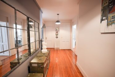 EAUX-VIVES - APPARTEMENT LUMINEUX RÉNOVÉ DE 3 PIECES