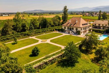 DOMAINE D'EXCEPTION – CHÂTEAU DE MERLINGE