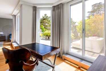 CO-EXCLUSIVITÉ - HOTEL PARTICULIER D'EXCEPTION AU CENTRE DE GENEVE